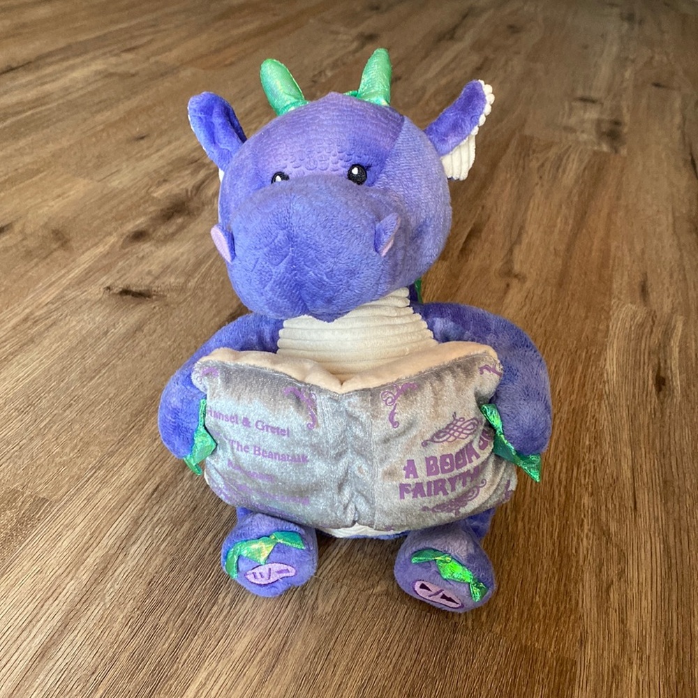 The Animated Fairytale Reading Dragon